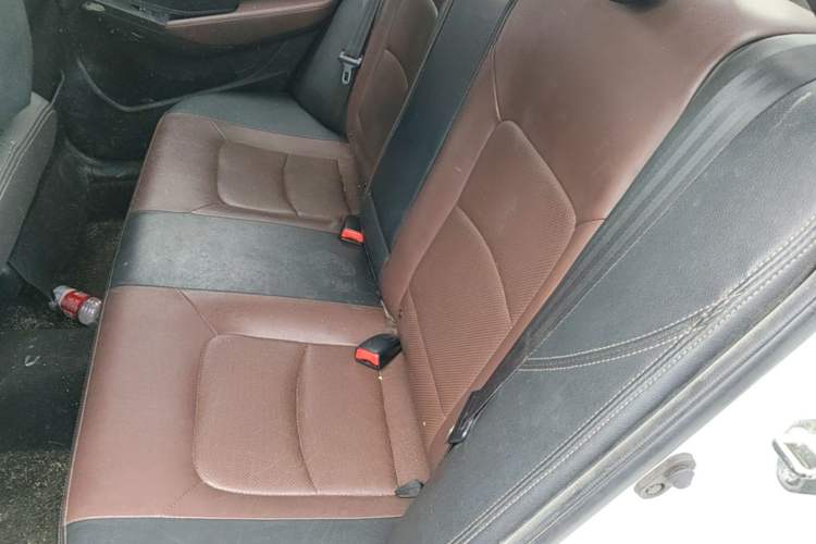 Used Geely Auto Vision 2017 1.5L Automatic Happiness Edition Left Rear Seat