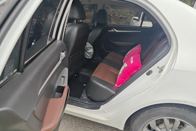 Used Geely Auto Vision 2017 1.5L Automatic Happiness Edition Left Rear Seat