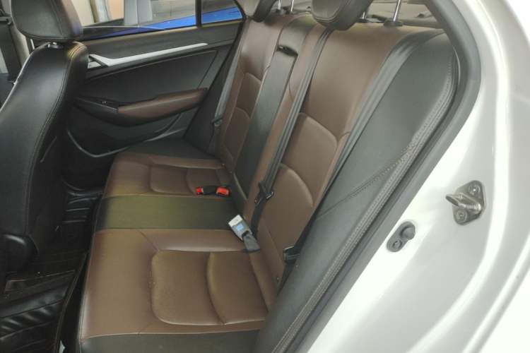 Used Geely Auto Vision 2017 1.5L Automatic Happiness Edition Left Rear Seat