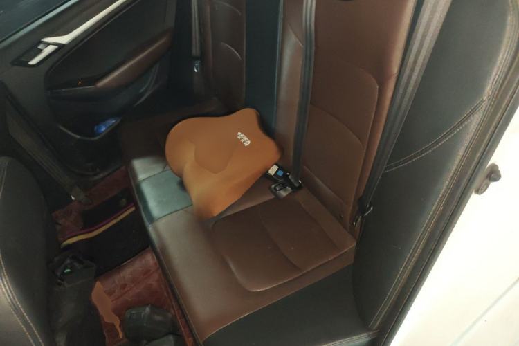 Used Geely Auto Vision 2017 1.5L Automatic Happiness Edition Left Rear Seat