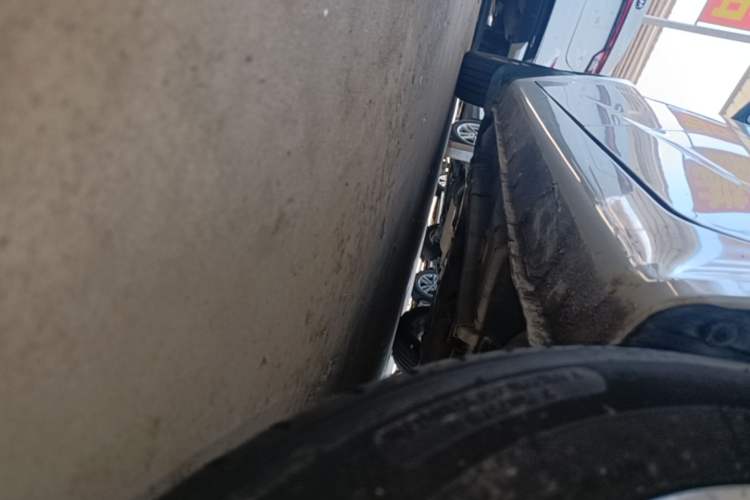 Used Geely Auto Vision 2017 1.5L Automatic Happiness Edition Left Side Sill