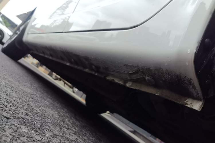 Used Geely Auto Vision 2017 1.5L Manual Happiness Edition Left Side Sill