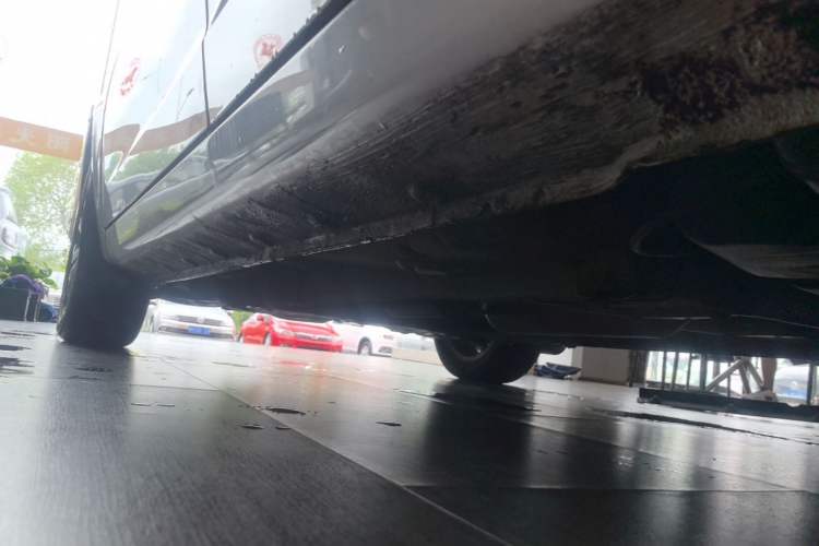 Used Geely Auto Vision 2017 1.5L Automatic Happiness Edition Left Side Sill