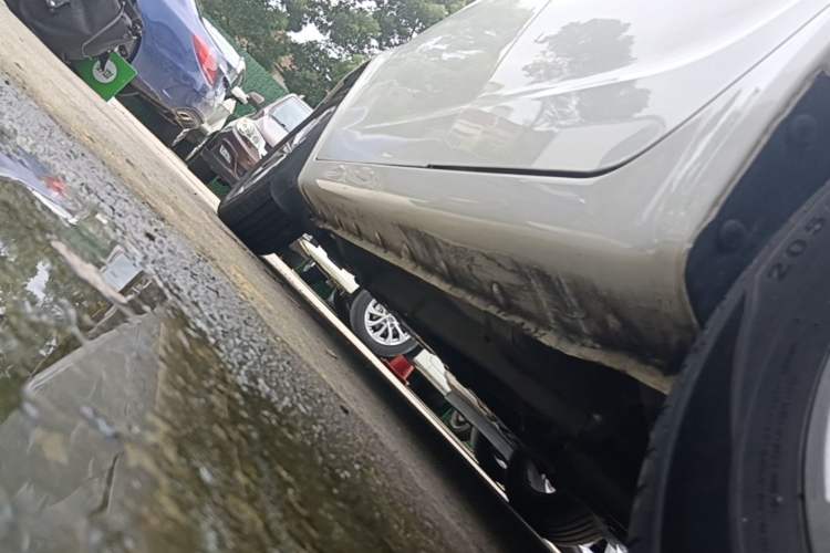 Used Geely Auto Vision 2017 1.5L Manual Happiness Edition Left Side Sill