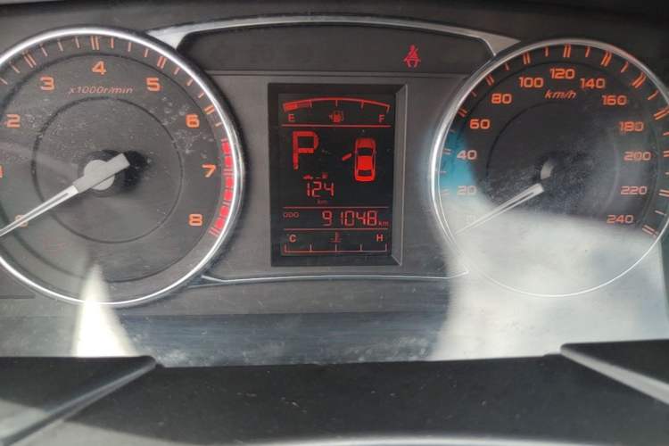 Used Geely Auto Vision 2017 1.5L Automatic Happiness Edition Odometer Close Up