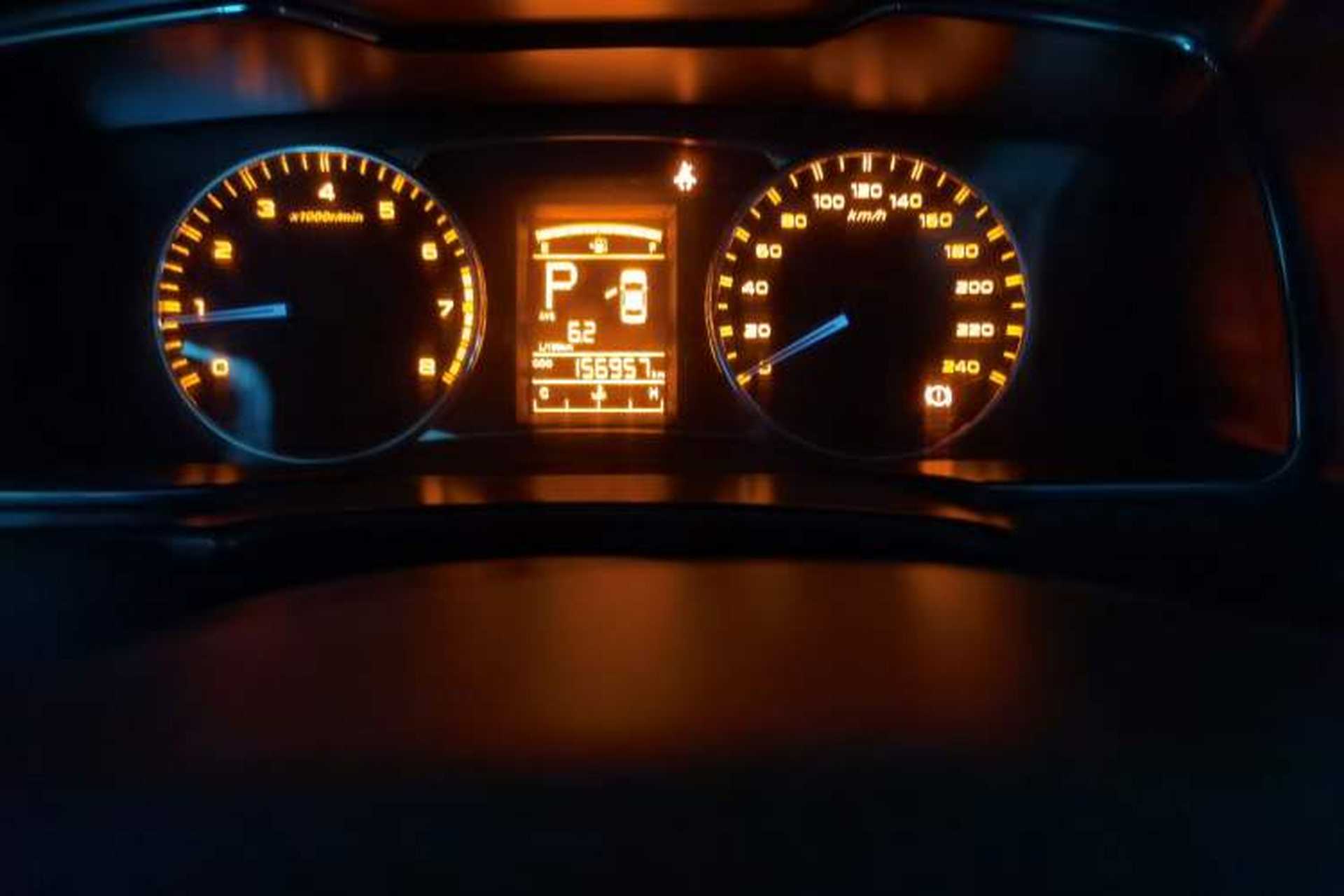 Used Geely Auto Vision 2017 1.5L Automatic Happiness Edition Odometer Close Up