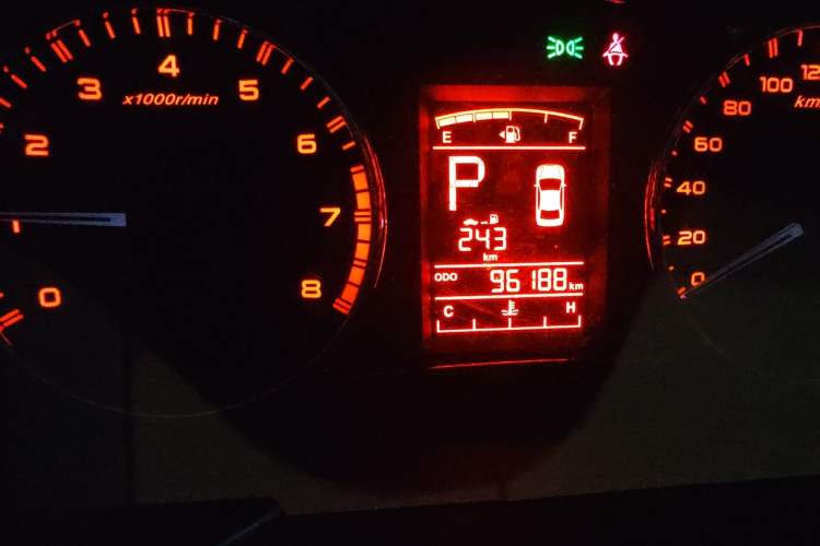Used Geely Auto Vision 2017 1.5L Automatic Happiness Edition Odometer Close Up