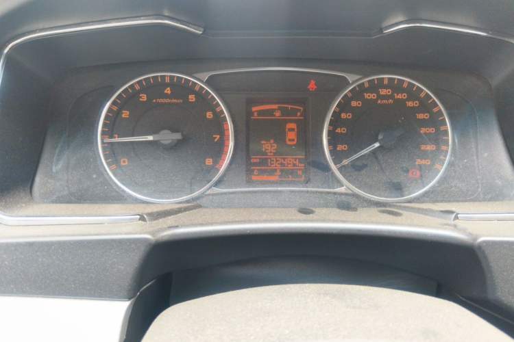 Used Geely Auto Vision 2017 1.5L Manual Happiness Edition Odometer Close Up