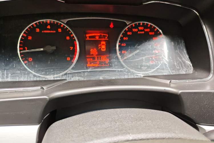 Used Geely Auto Vision 2017 1.5L Manual Happiness Edition Odometer Close Up