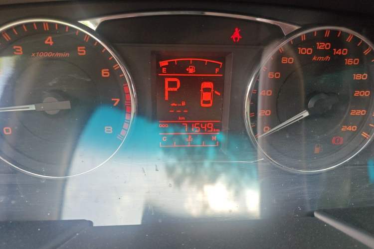 Used Geely Auto Vision 2017 1.5L Automatic Happiness Edition Odometer Close Up