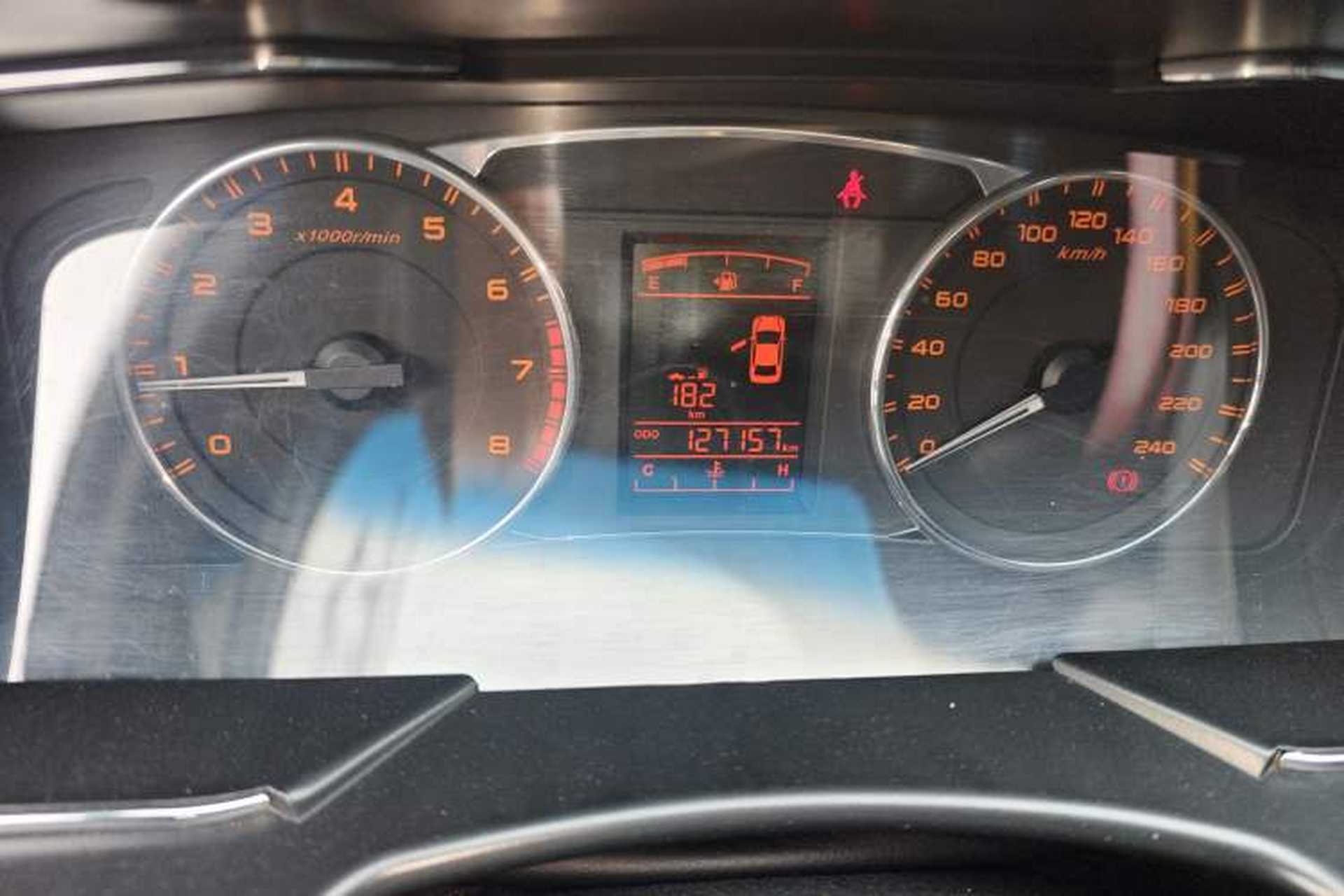 Used Geely Auto Vision 2017 1.5L Manual Happiness Edition Odometer Close Up