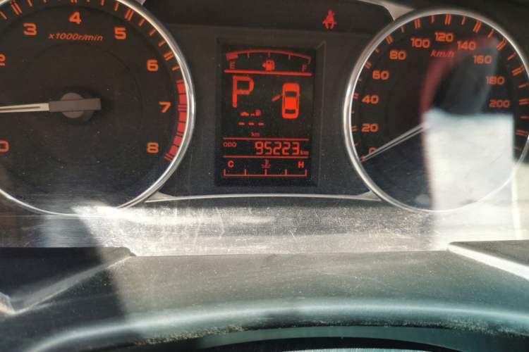 Used Geely Auto Vision 2017 1.5L Automatic Happiness Edition Odometer Close Up