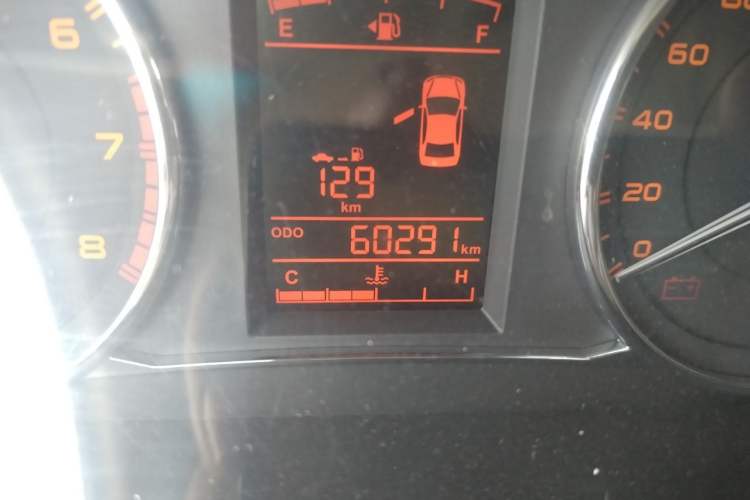 Used Geely Auto Vision 2017 1.5L Manual Happiness Edition Odometer Close Up