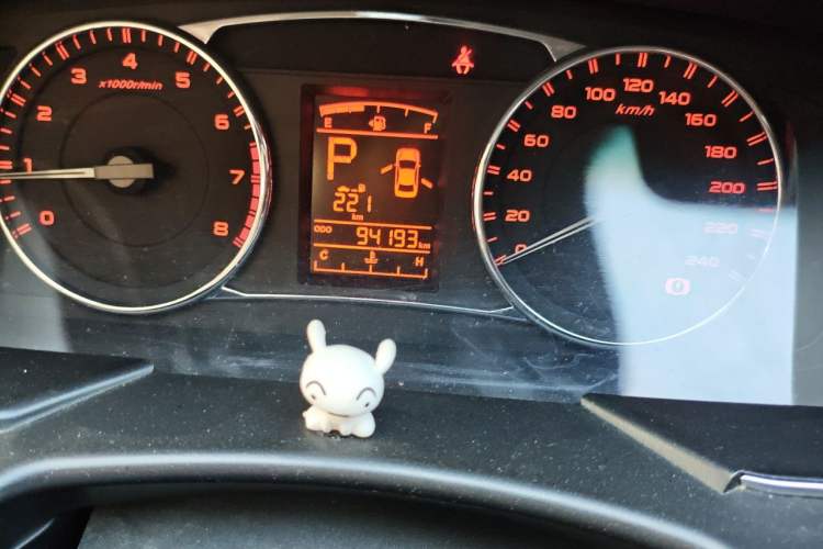 Used Geely Auto Vision 2017 1.5L Automatic Happiness Edition Odometer Close Up
