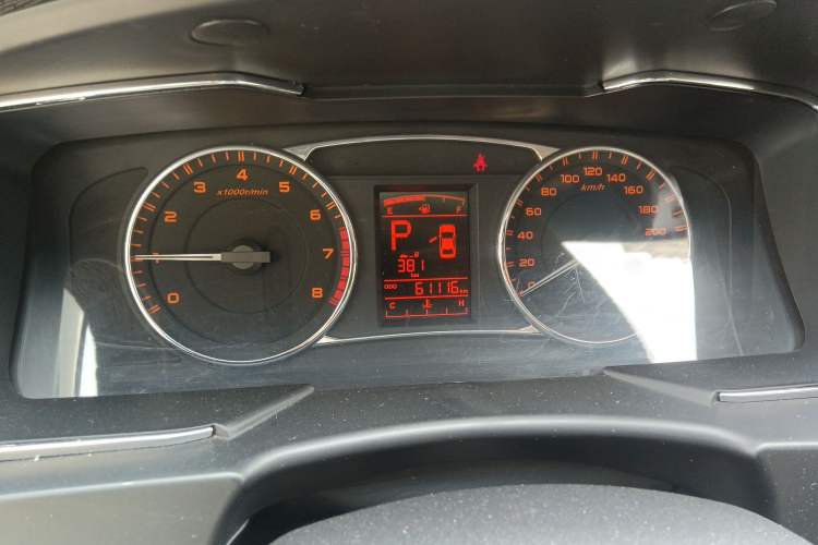 Used Geely Auto Vision 2017 1.5L Automatic Happiness Edition Odometer Close Up