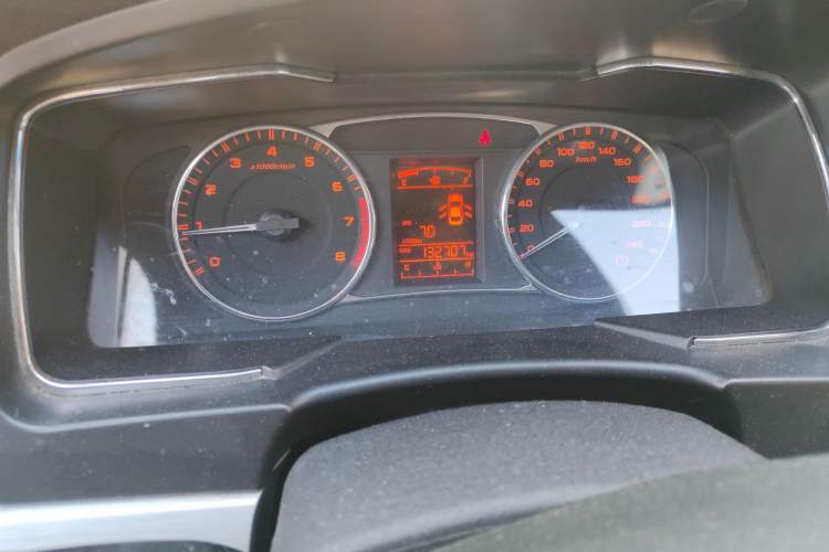 Used Geely Auto Vision 2017 1.5L Manual Happiness Edition Odometer Close Up