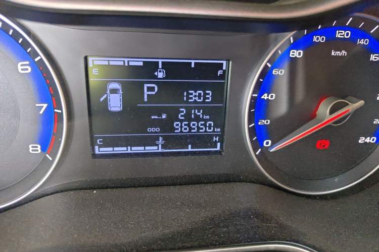 Used Geely Auto Vision 2017 1.5L Automatic Happiness Edition Odometer Close Up