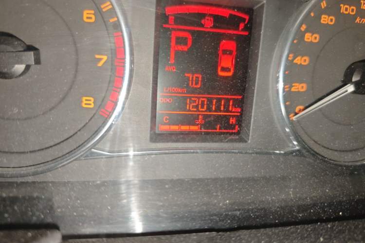 Used Geely Auto Vision 2017 1.5L Automatic Happiness Edition Odometer Close Up