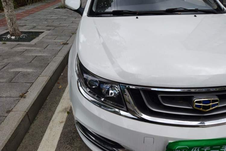 Used Geely Auto Vision 2017 1.5L Manual Happiness Edition Right Front Headlight