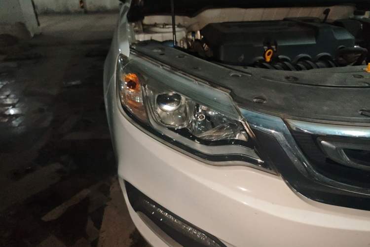 Used Geely Auto Vision 2017 1.5L Automatic Happiness Edition Right Front Headlight
