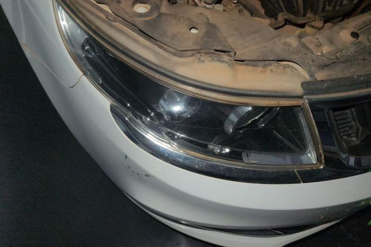 Used Geely Auto Vision 2017 1.5L Manual Happiness Edition Right Front Headlight