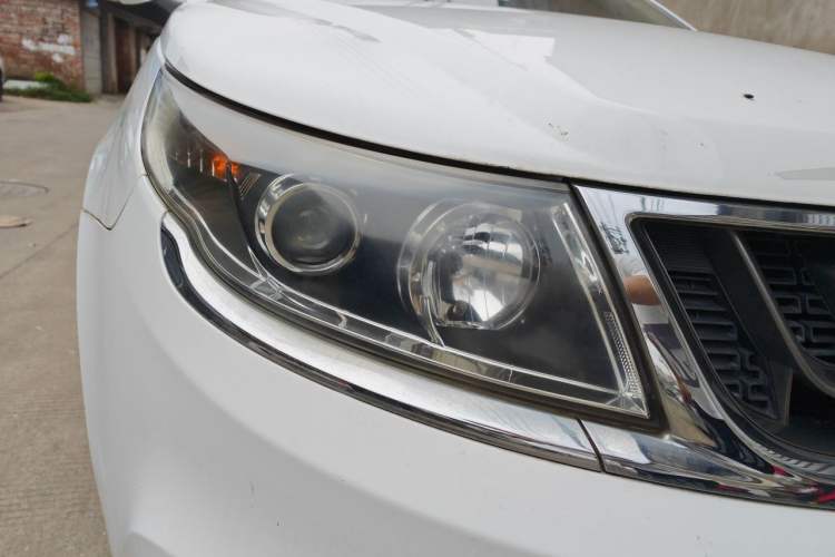 Used Geely Auto Vision 2017 1.5L Manual Happiness Edition Right Front Headlight