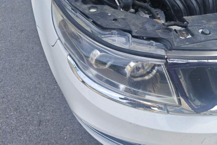 Used Geely Auto Vision 2017 1.5L Automatic Happiness Edition Right Front Headlight