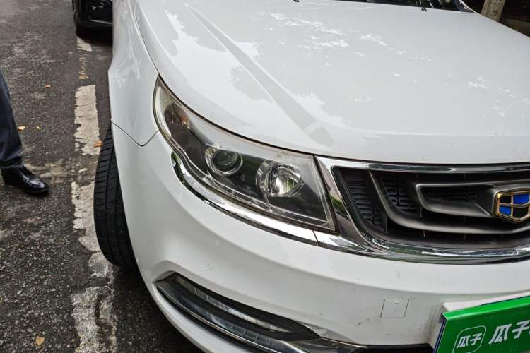 Used Geely Auto Vision 2017 1.5L Manual Happiness Edition Right Front Headlight