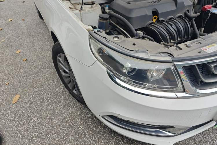 Used Geely Auto Vision 2017 1.5L Automatic Happiness Edition Right Front Headlight