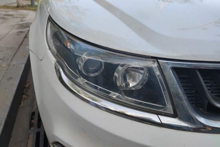 Used Geely Auto Vision 2017 1.5L Manual Happiness Edition Right Front Headlight