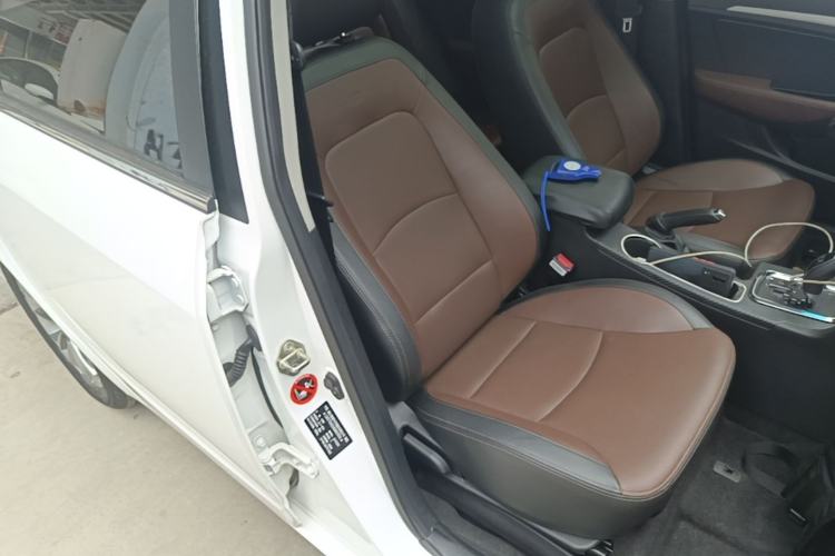 Used Geely Auto Vision 2017 1.5L Automatic Happiness Edition Right Front Seat