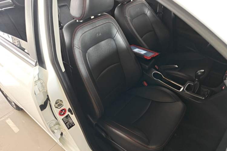 Used Geely Auto Vision 2017 1.5L Manual Happiness Edition Right Front Seat