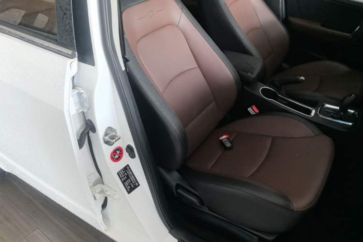 Used Geely Auto Vision 2017 1.5L Automatic Happiness Edition Right Front Seat