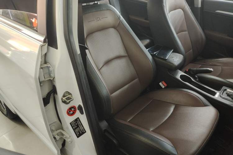Used Geely Auto Vision 2017 1.5L Automatic Happiness Edition Right Front Seat