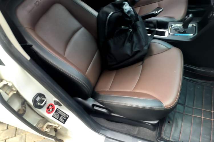 Used Geely Auto Vision 2017 1.5L Automatic Happiness Edition Right Front Seat