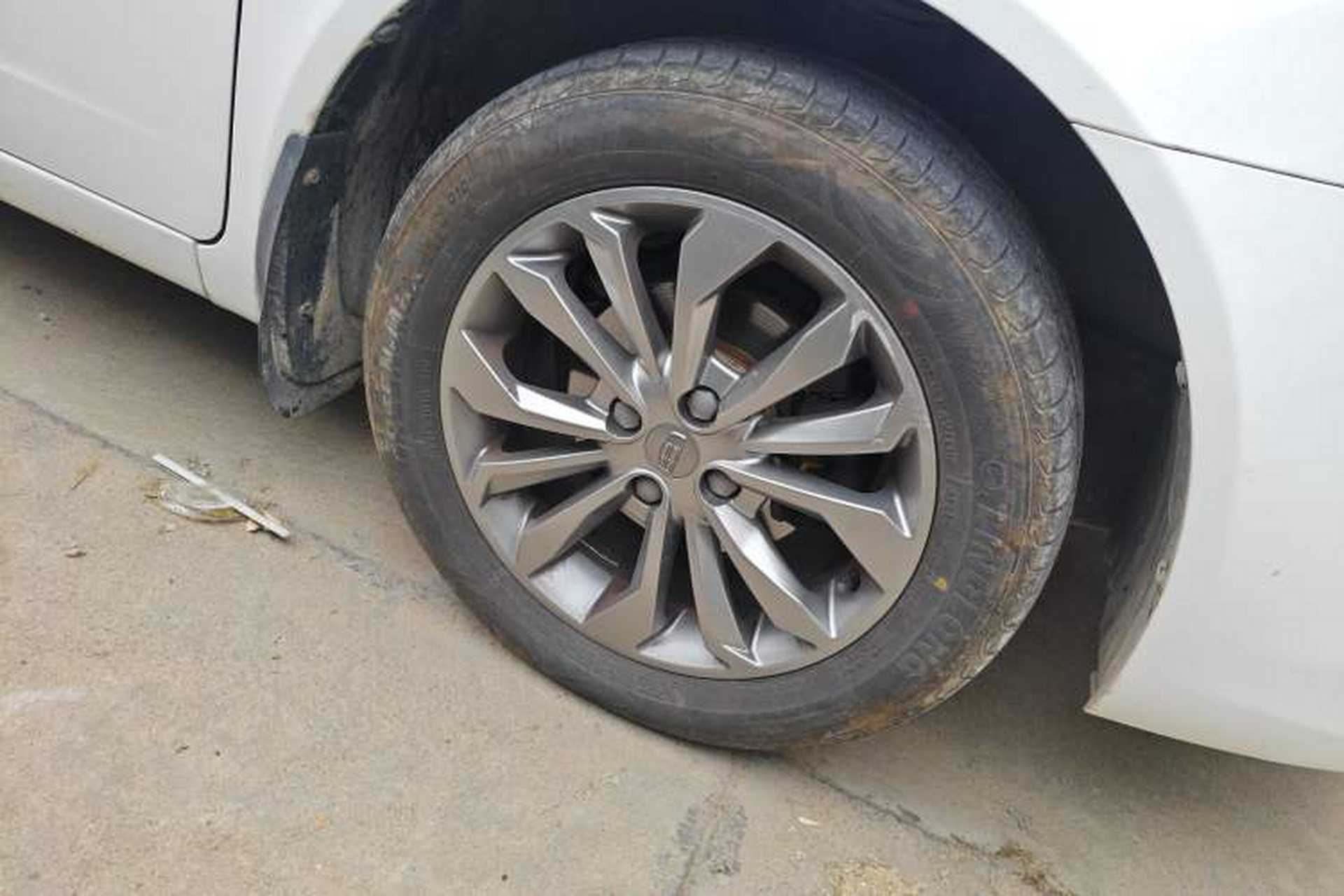 Used Geely Auto Vision 2017 1.5L Manual Happiness Edition Right Front Wheel Hub