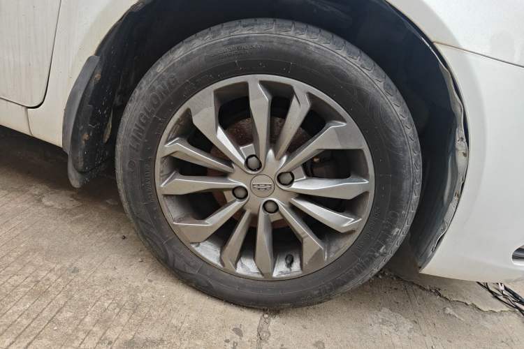 Used Geely Auto Vision 2017 1.5L Manual Happiness Edition Right Front Wheel Hub