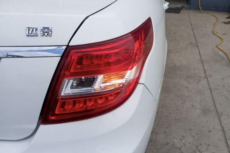 Used Geely Auto Vision 2017 1.5L Automatic Happiness Edition Right Rear Taillight