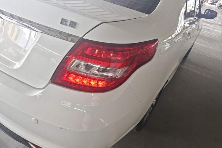 Used Geely Auto Vision 2017 1.5L Automatic Happiness Edition Right Rear Taillight