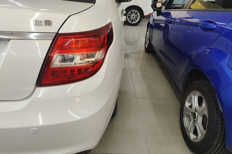 Used Geely Auto Vision 2017 1.5L Automatic Happiness Edition Right Rear Taillight