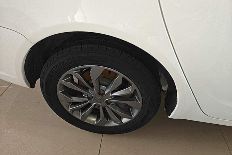 Used Geely Auto Vision 2017 1.5L Manual Happiness Edition Right Rear Wheel Hub