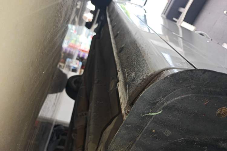 Used Geely Auto Vision 2017 1.5L Manual Happiness Edition Right Side Sill