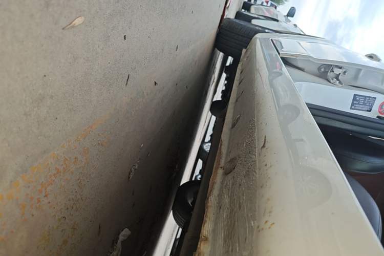 Used Geely Auto Vision 2017 1.5L Automatic Happiness Edition Right Side Sill
