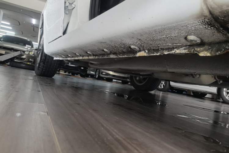 Used Geely Auto Vision 2017 1.5L Automatic Happiness Edition Right Side Sill