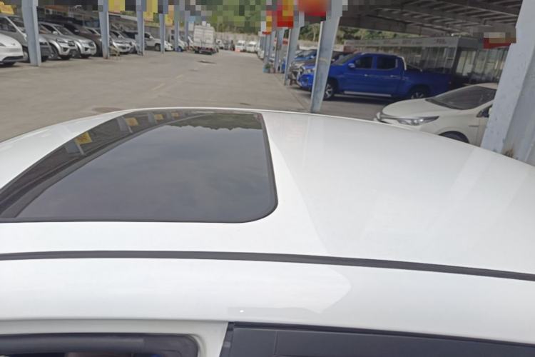 Used Geely Auto Vision 2017 1.5L Automatic Happiness Edition Roof