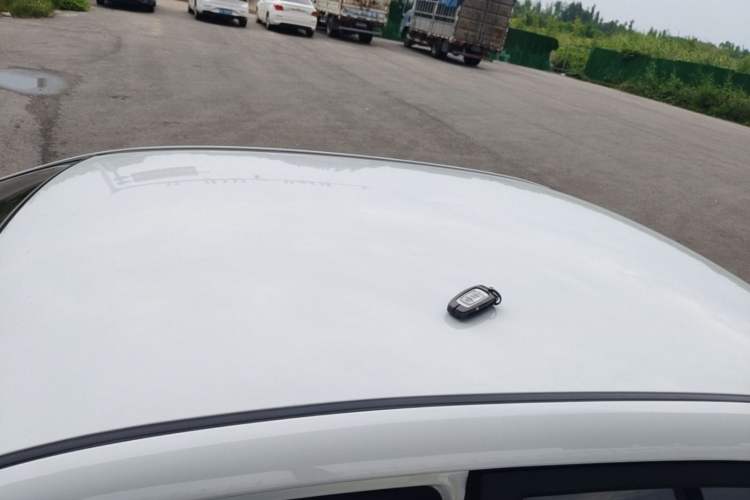 Used Geely Auto Vision 2017 1.5L Automatic Happiness Edition Roof