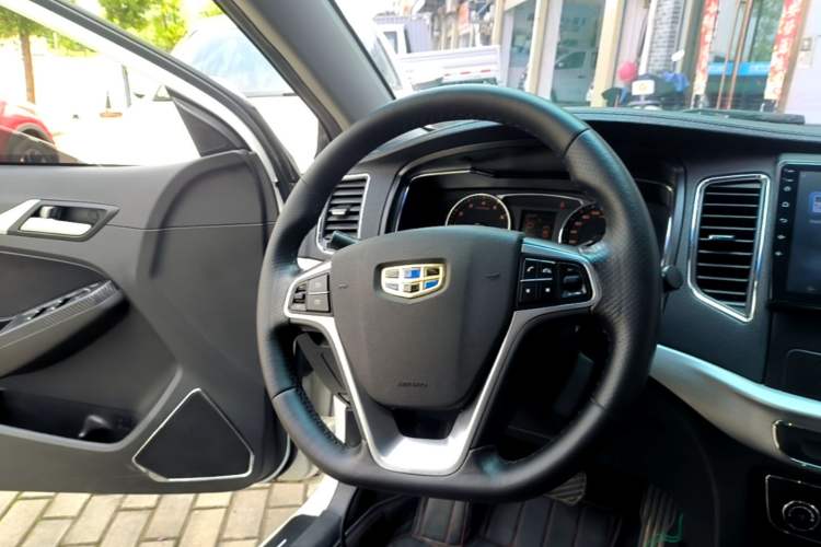 Used Geely Auto Vision 2017 1.5L Automatic Happiness Edition Steering Wheel