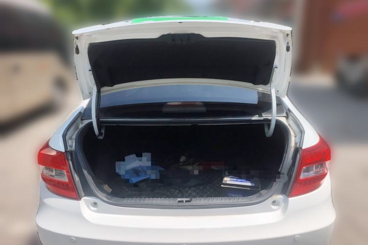 Used Geely Auto Vision 2017 1.5L Automatic Happiness Edition Trunk