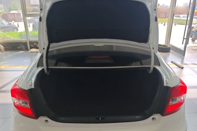 Used Geely Auto Vision 2017 1.5L Automatic Happiness Edition Trunk
