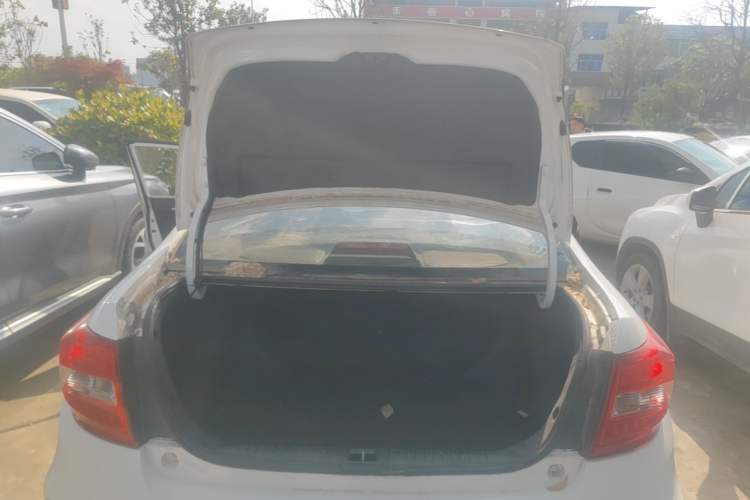Used Geely Auto Vision 2017 1.5L Manual Happiness Edition Trunk